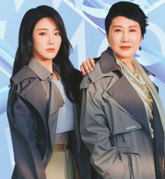 张凯丽和女儿张可盈.